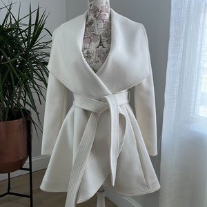 Bcbg maxazria coat